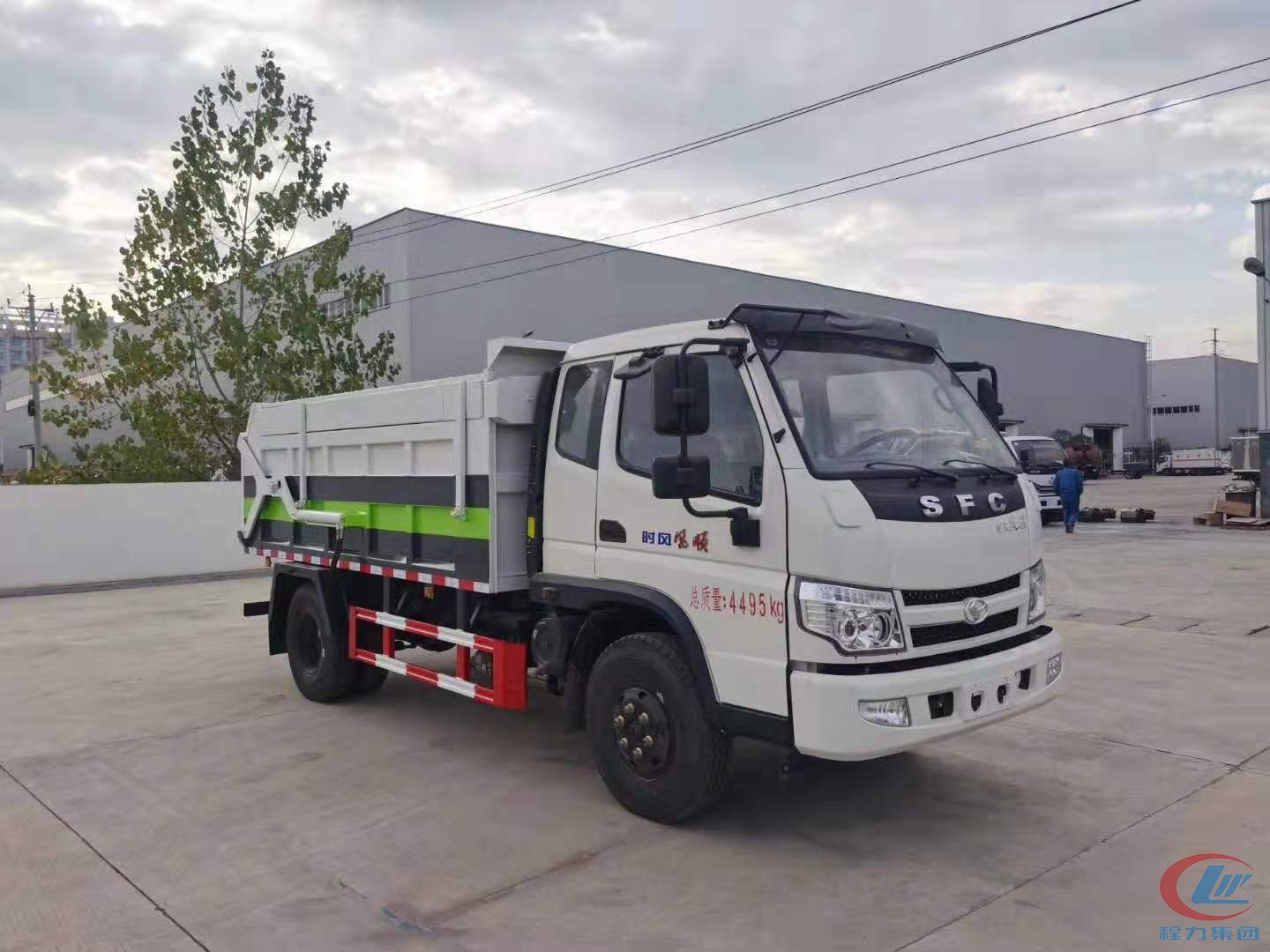 Shifeng SSF5040ZDJ6 Compressed-Transfer Dump Sanitation Truck Shifeng SSF5040ZDJ6 Compressed-Transfer Dump Sanitation Truck