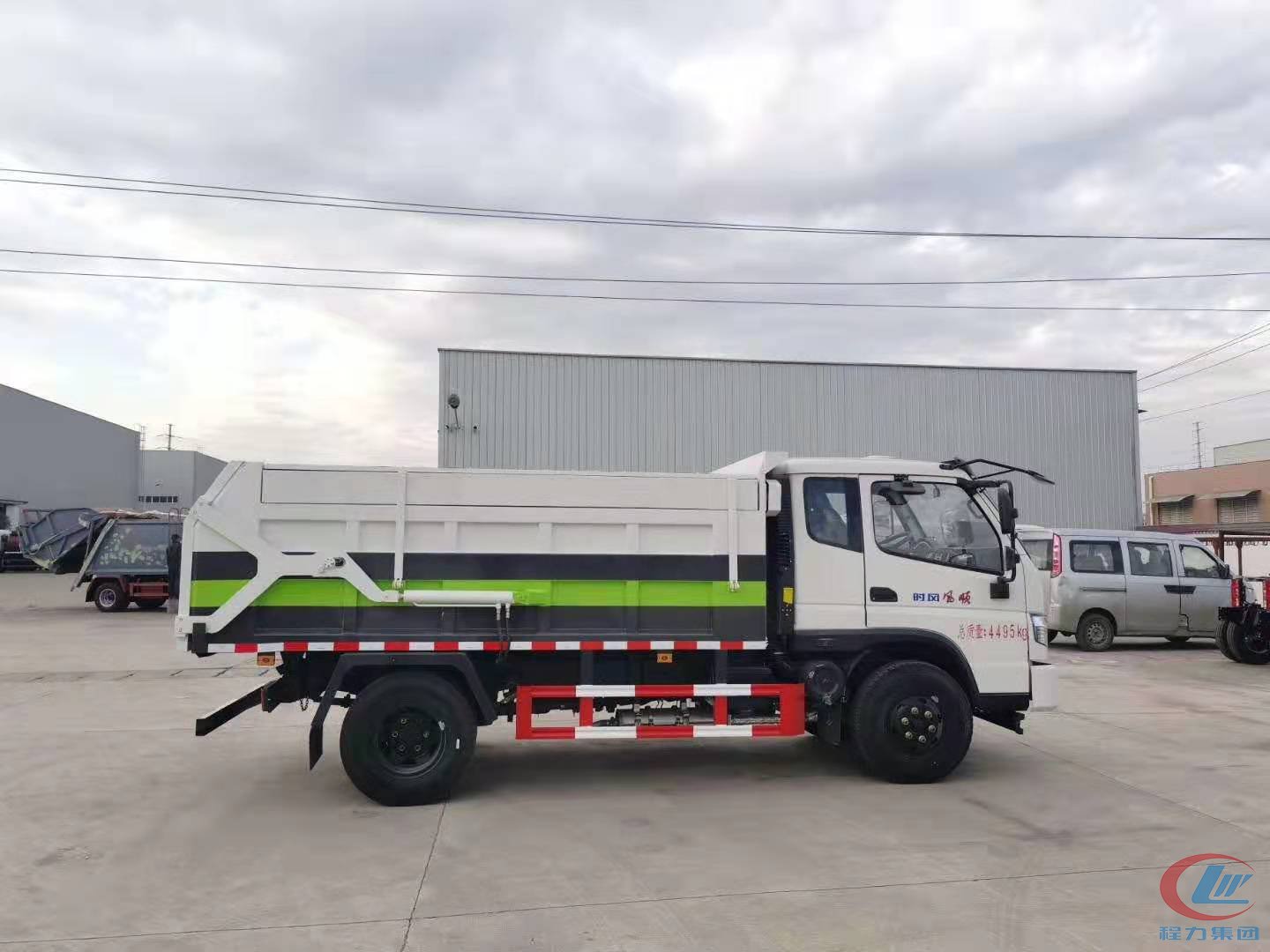 Shifeng SSF5040ZDJ6 Compressed-Transfer Dump Sanitation Truck Shifeng SSF5040ZDJ6 Compressed-Transfer Dump Sanitation Truck