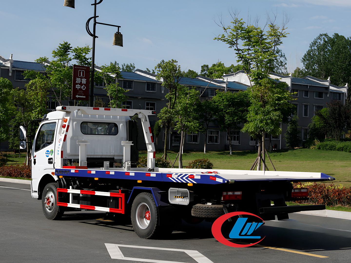 China VI Dongfeng Duolika D7 Flatbed Tow Truck (Carry-1 + Tow-1) China VI Dongfeng Duolika D7 Flatbed Tow Truck (Carry-1 + Tow-1)