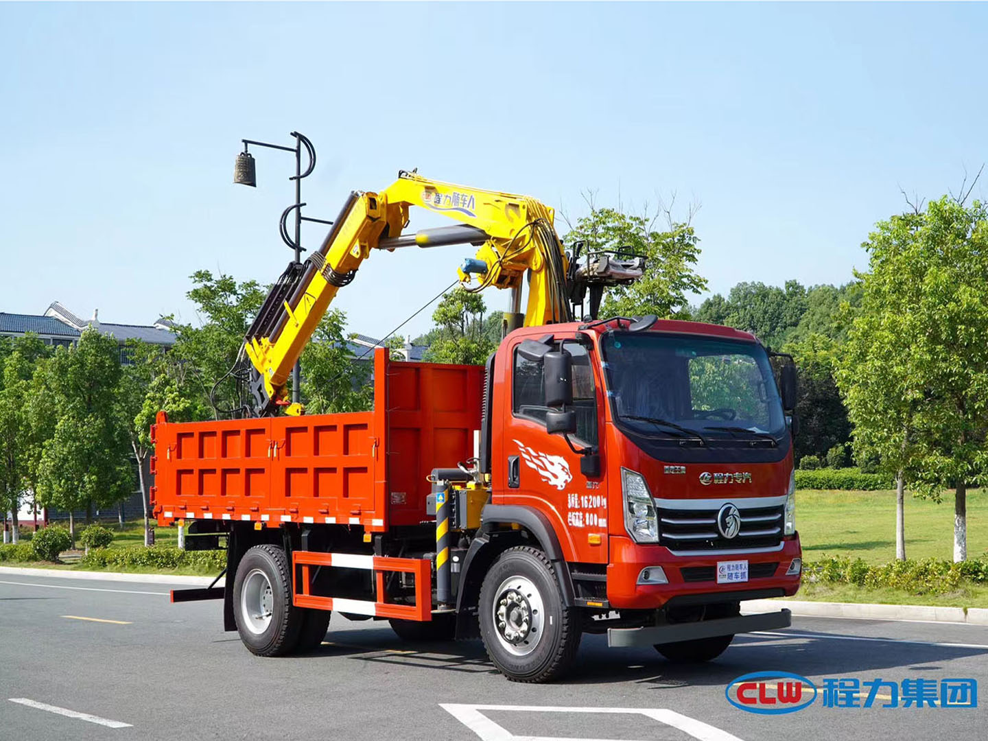 Sinotruk Wangpai Truck-Mounted Crane with Grapple (5–6.3 t) — Chengli Series Sinotruk Wangpai Truck-Mounted Crane with Grapple (5–6.3 t) — Chengli Series